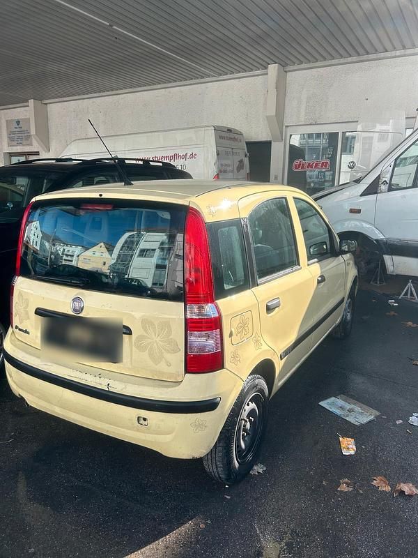Gebraucht Fiat Panda 60 PS (44 kW) 2009 Gelb Kleinwagen