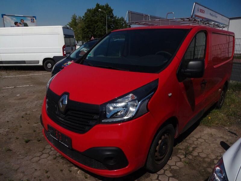 Rot Gebraucht 2017 Renault Trafic Komfort Van | 8.700 € (Superpreis) - Bild 1/4