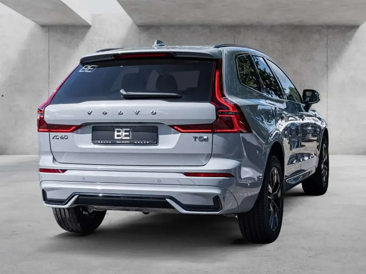 Gebraucht Volvo XC60 Plus 455 PS (334 kW) 2025 Grau SUV