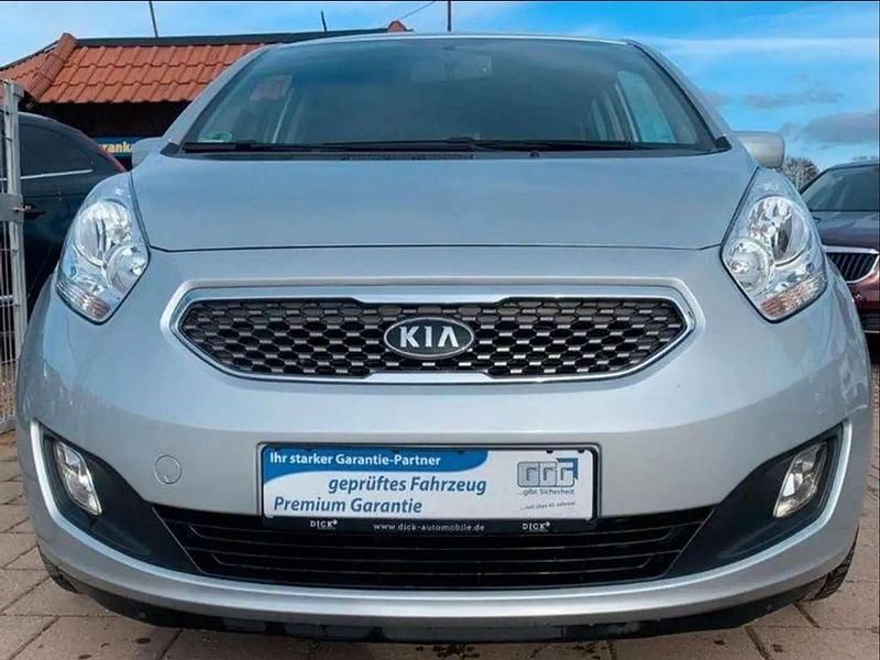 Gebraucht Kia Venga 125 PS (91 kW) 2010 Silber Kleinwagen
