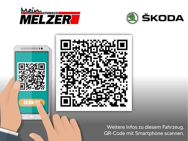 Schwarzmagic perleffekt Gebraucht 2023 Skoda Octavia Style Kombi | 28.980 € (Teuer) - Bild 1/3