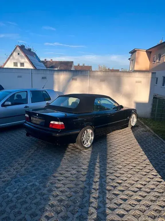 Gebraucht BMW 328 Cabriolet Performance 193 PS (141 kW) 1996 Schwarz Cabrio