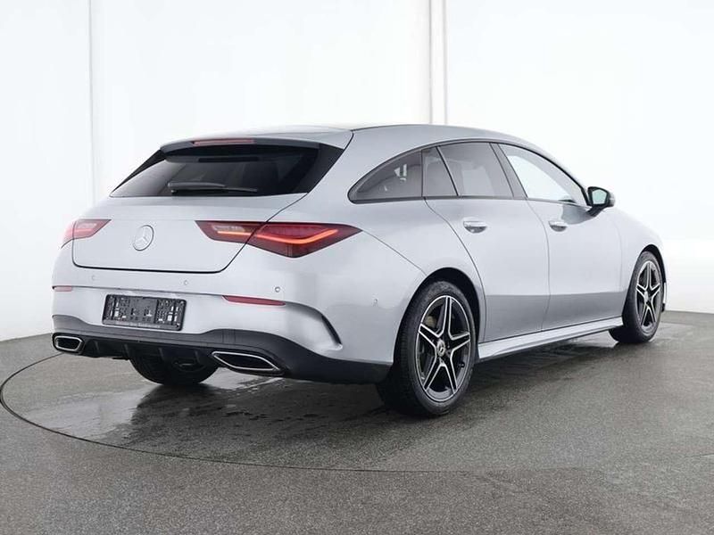 Gebraucht Mercedes CLA200 AMG 163 PS (119 kW) 2025 Lack hightechsilber Limousine