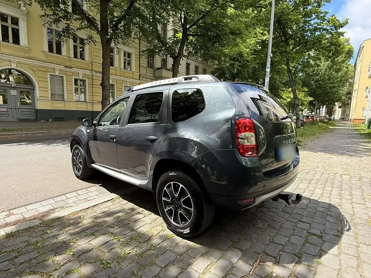 Gebraucht Dacia Duster Prestige 125 PS (91 kW) 2018 Grau SUV