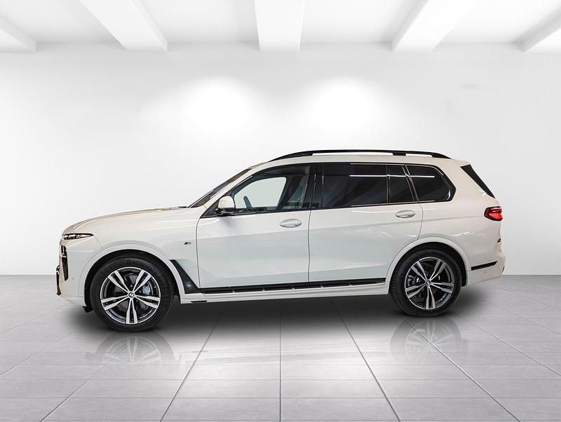 Gebraucht BMW X7 Shadowline 381 PS (280 kW) 2024 Alpinweiss iii SUV