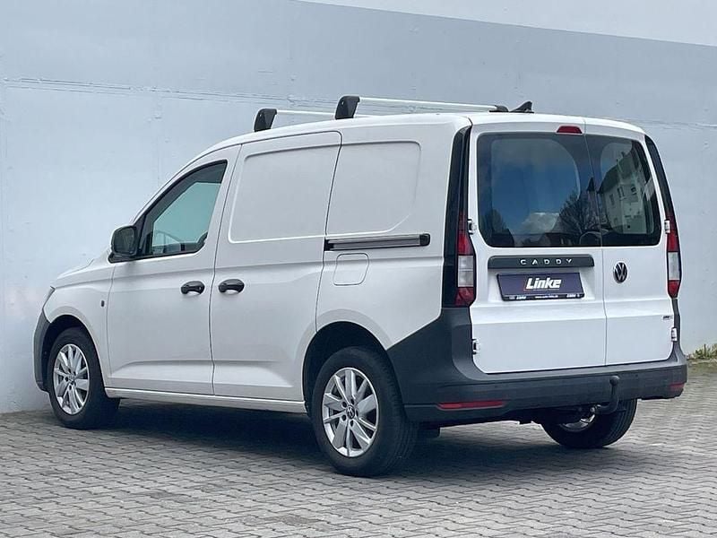Gebraucht VW Caddy 114 PS (83 kW) 2022 Candyweiß Van / Kleinbus