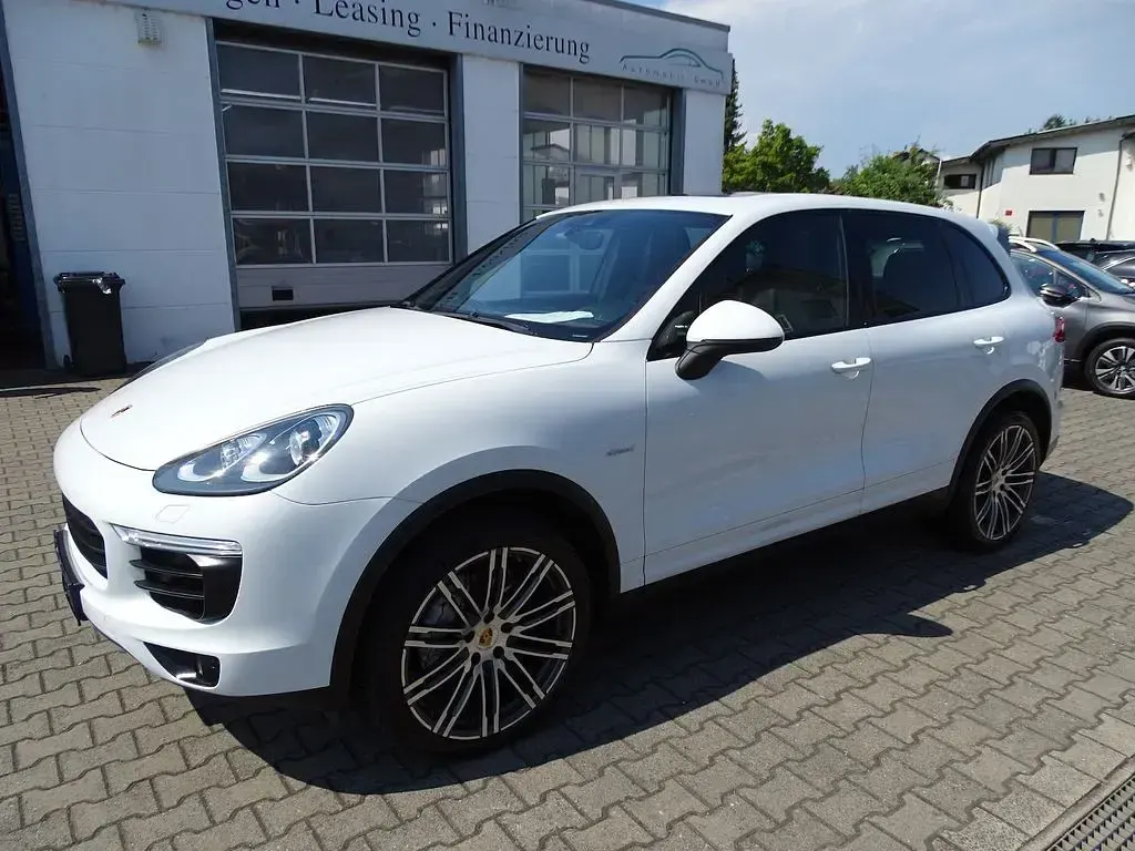 Gebraucht Porsche Cayenne 385 PS (283 kW) 2014 Weiß SUV