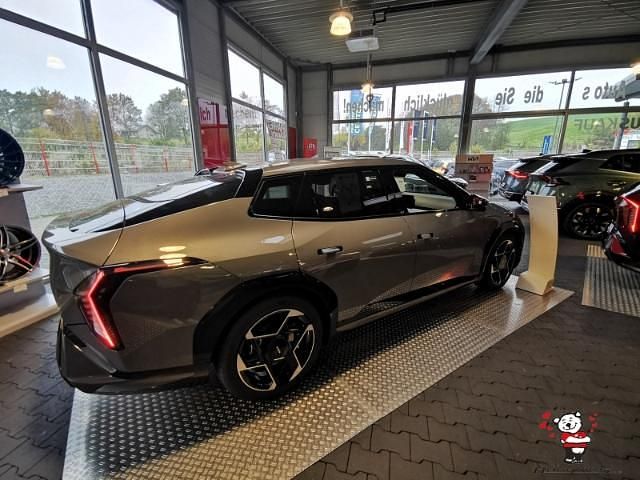 Neu Kia EV4 Comfort 150 kW (204 PS) 2025 Grau Kleinwagen