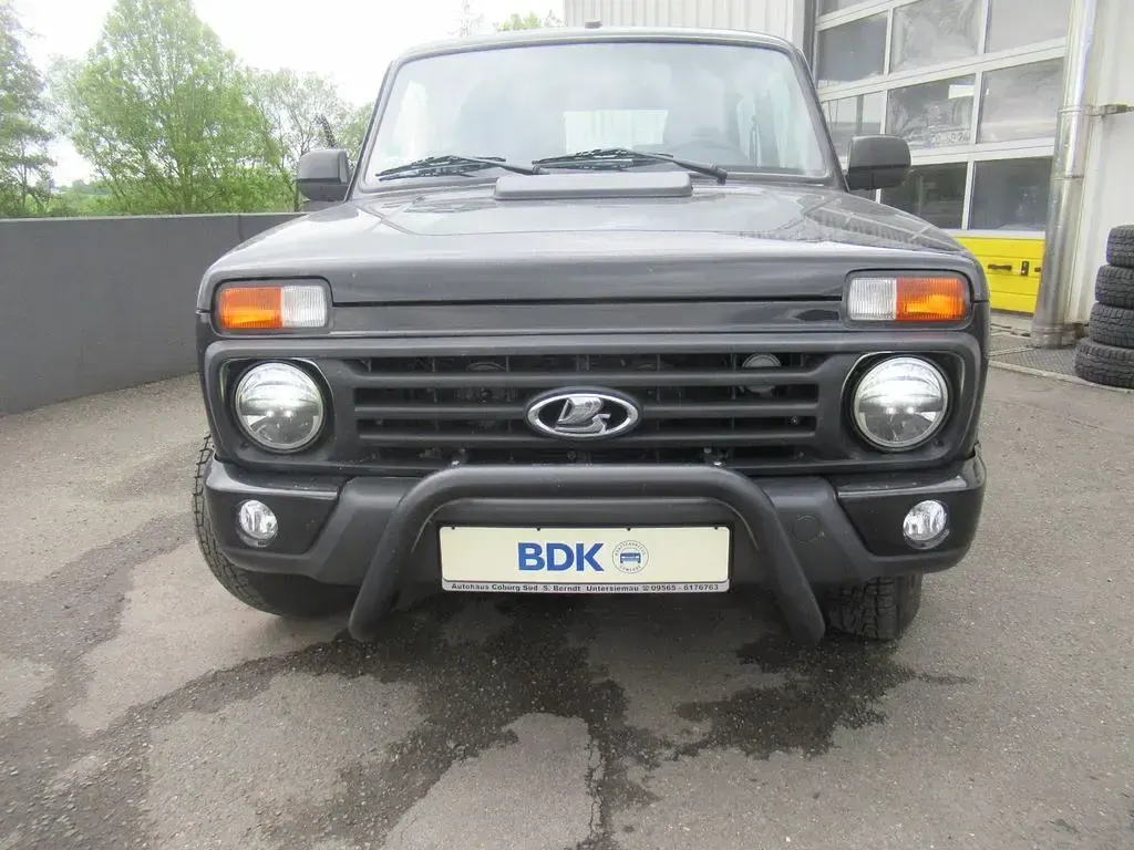 Brugt Lada niva 83 HK (61 kW) 2021 Sort SUV