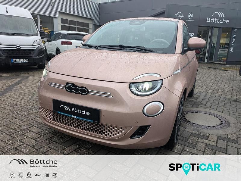 Rose gold Gebraucht 2023 Fiat 500e La Prima Kleinwagen | 23.990 € (Etwas zu teuer) - Bild 1/4