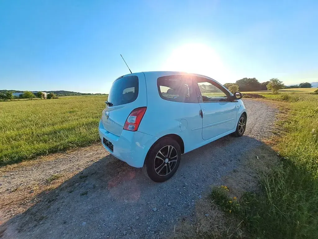 Gebraucht Renault Twingo Night&Day 76 PS (55 kW) 2009 Weiß Kleinwagen