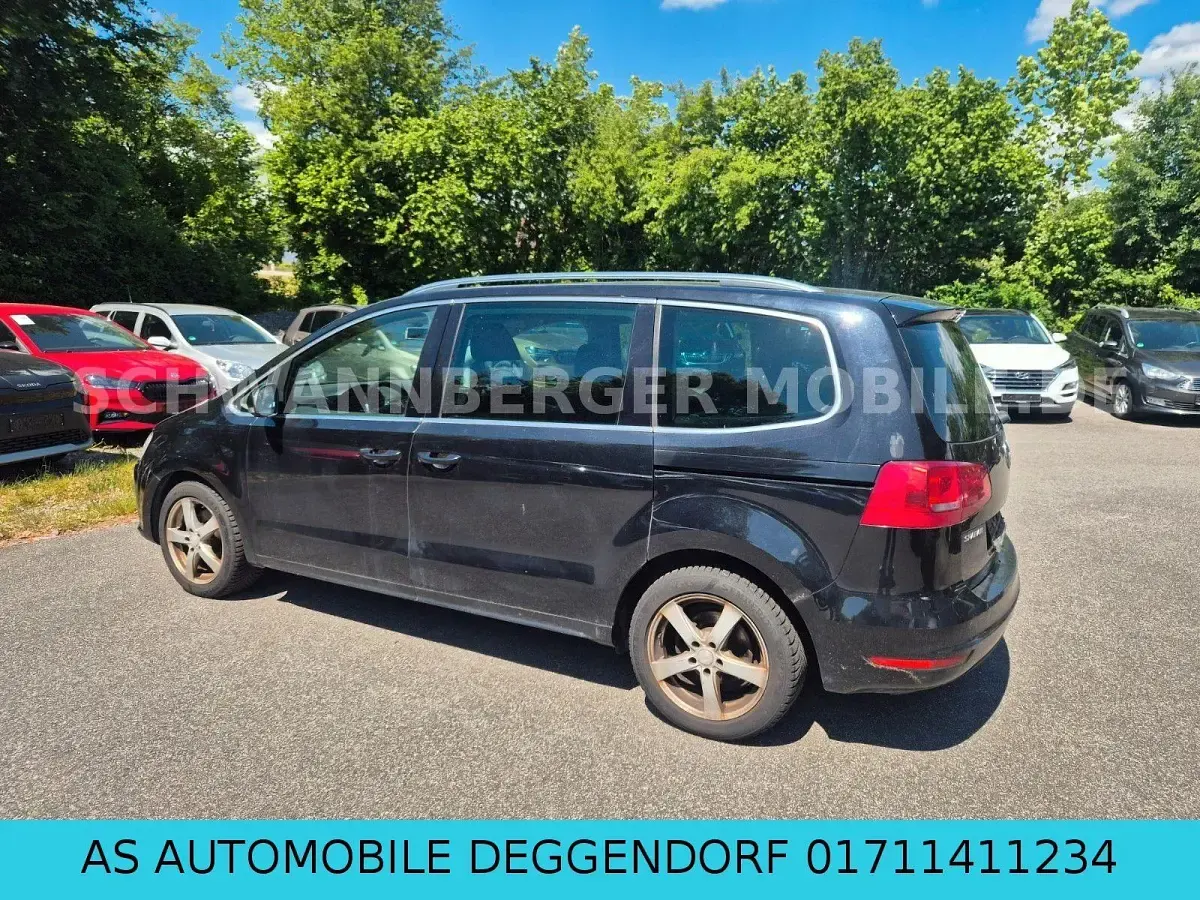 Gebraucht VW Sharan Comfortline 140 PS (102 kW) 2010 Schwarz Van / Kleinbus