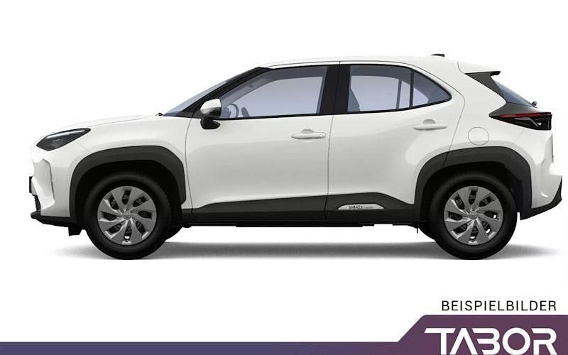 Neu Toyota Yaris Cross Comfort 116 PS (85 kW) 2025 Rot SUV