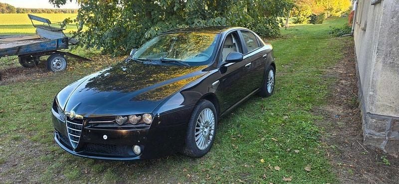 Schwarz Gebraucht 2006 Alfa Romeo 159 Limousine | 2.800 € (Fairer Preis) - Bild 1/4