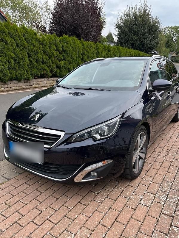 Blau Gebraucht 2014 Peugeot 308 Kombi | 4.900 € (Guter Preis) - Bild 1/4