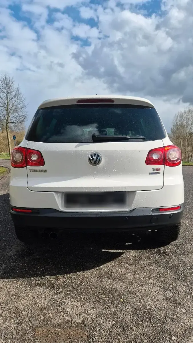 Gebraucht VW Tiguan 150 PS (110 kW) 2011 Weiß SUV