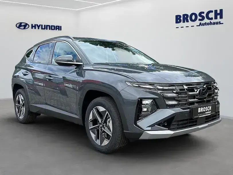 Gebraucht Hyundai Tucson Trend 215 PS (158 kW) 2026 Grau SUV