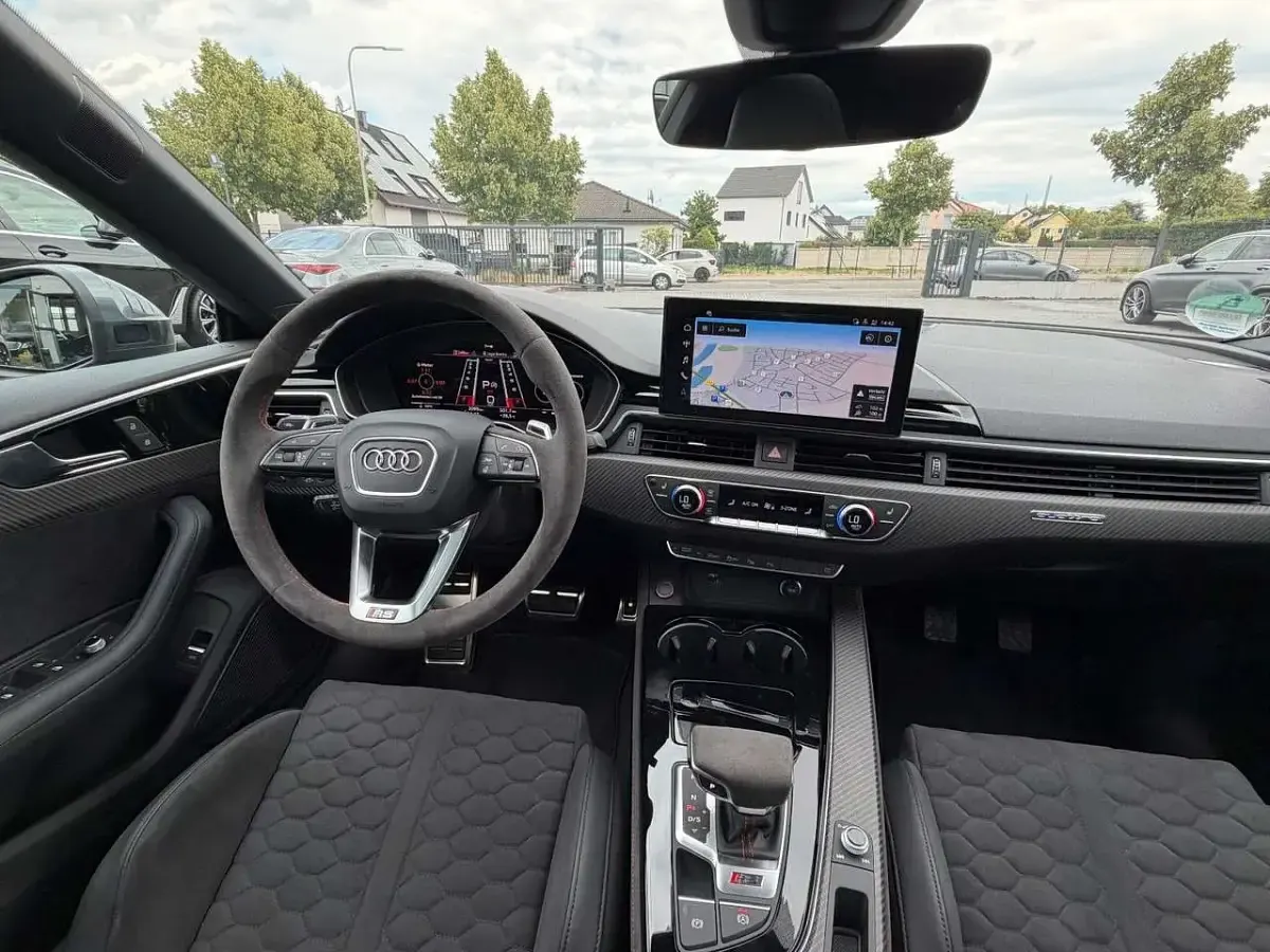 Gebraucht Audi RS5 Sportback Sport 450 PS (330 kW) 2024 Daytonagrau perleffekt Coupé