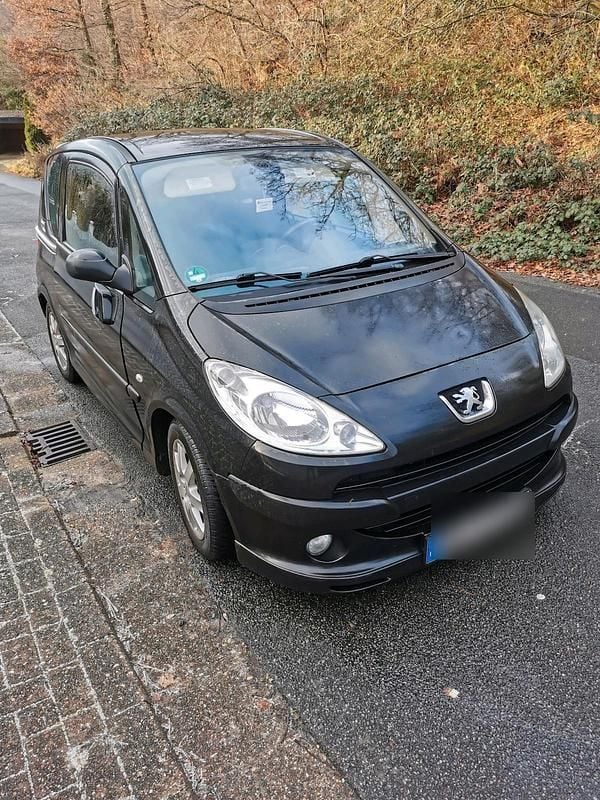 Gebraucht Peugeot 1007 88 PS (64 kW) 2006 Schwarz Van / Kleinbus