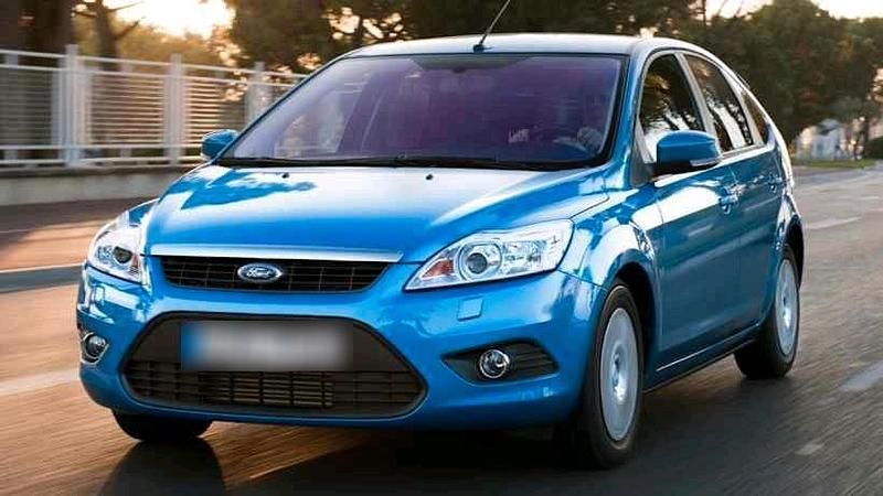 Blau Gebraucht 2008 Ford Focus Limousine | 3.050 € (Fairer Preis) - Bild 1/4