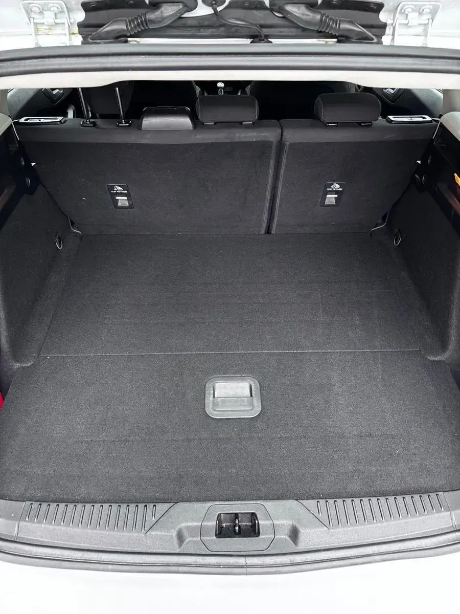 Gebraucht Ford Focus Cool & Connect 125 PS (91 kW) 2018 Weiß Kombi
