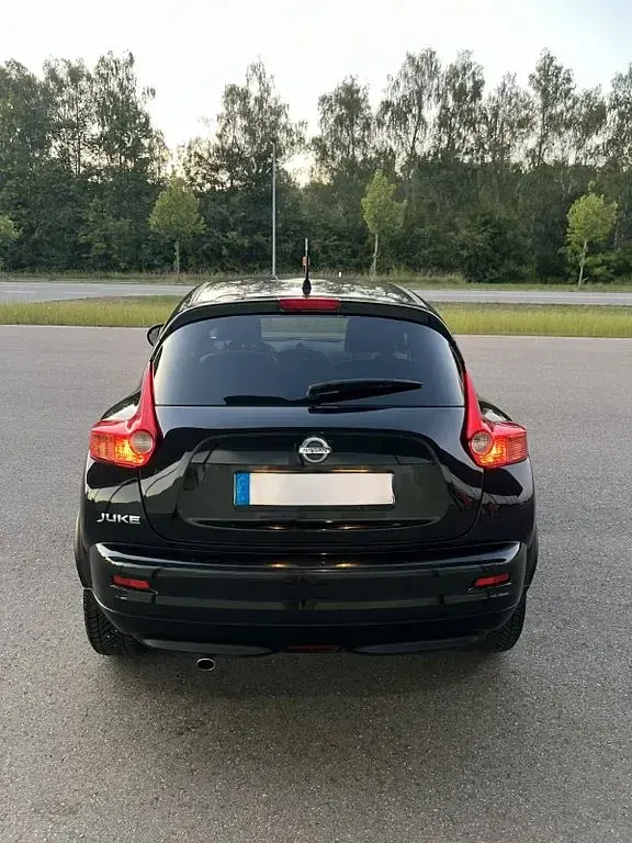 Gebraucht Nissan Juke 117 PS (86 kW) 2012 Schwarz SUV