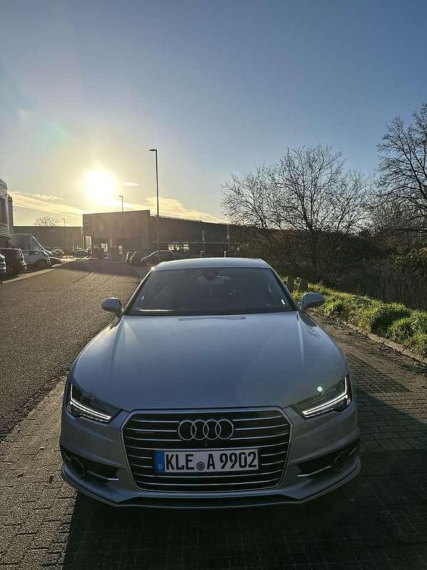 Second-hand Audi A7 272 CP (200 kW) 2016 Argintiu Hatchback