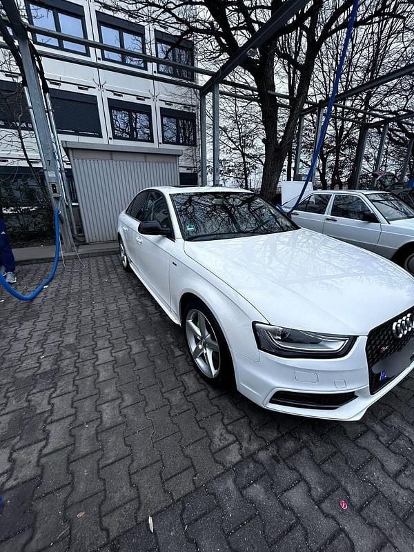 Brugt Audi A4 Design 220 HK (161 kW) 2014 Hvid Sedan