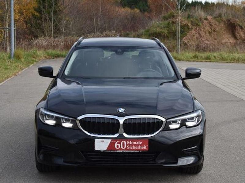 Gebraucht BMW 320 Advantage 190 PS (139 kW) 2021 Schwarz Limousine