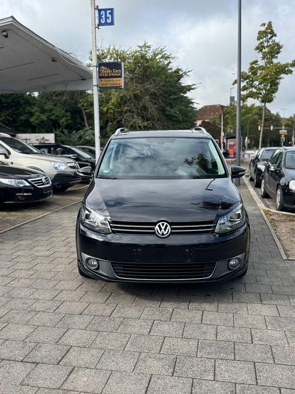 Schwarz Gebraucht 2011 VW Touran Highline Van / Kleinbus | 6.990 € (Guter Preis) - Bild 1/4
