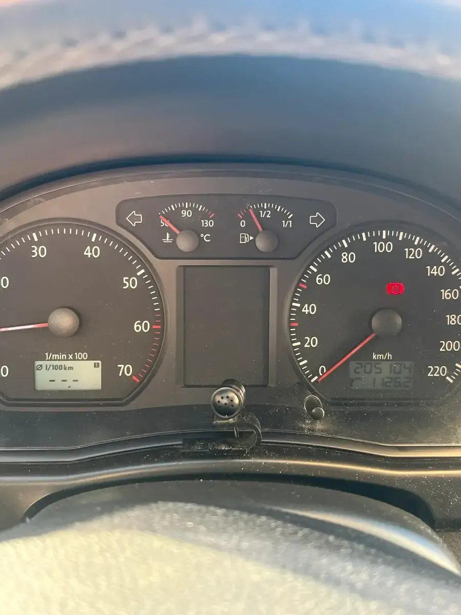 Käytetty VW Polo 80 HP (58 kW) 2007 Musta Viistoperä