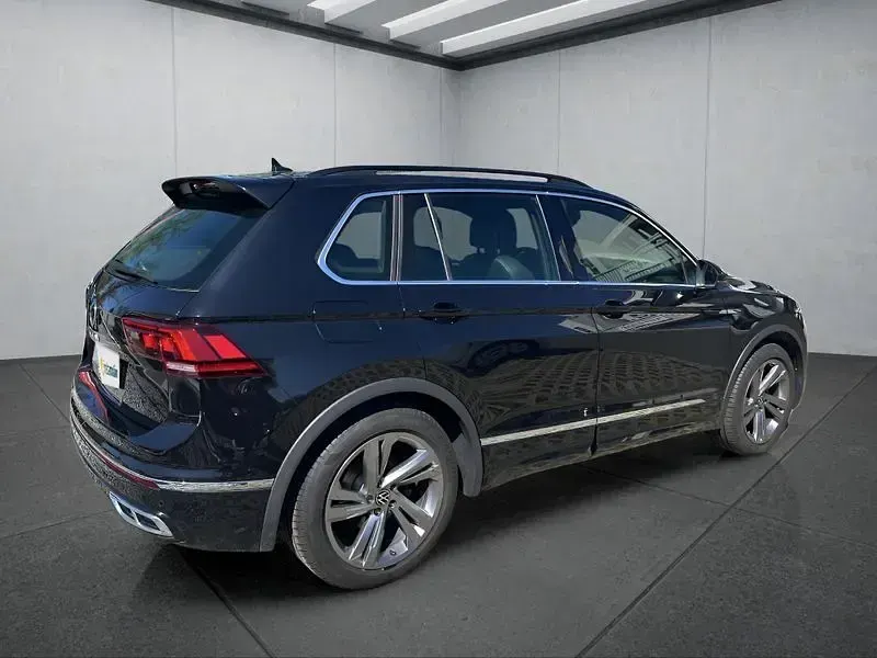 Gebraucht VW Tiguan 150 PS (110 kW) 2023 Schwarz SUV