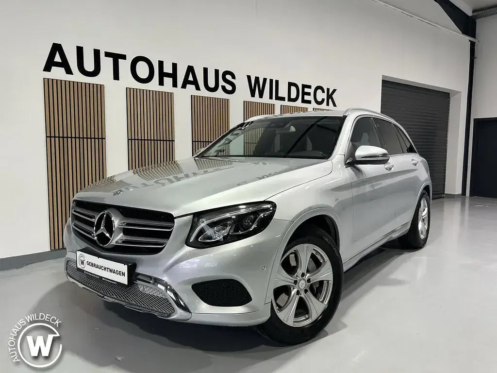 Gebraucht Mercedes GLC220 Exclusive 170 PS (125 kW) 2016 Silber SUV