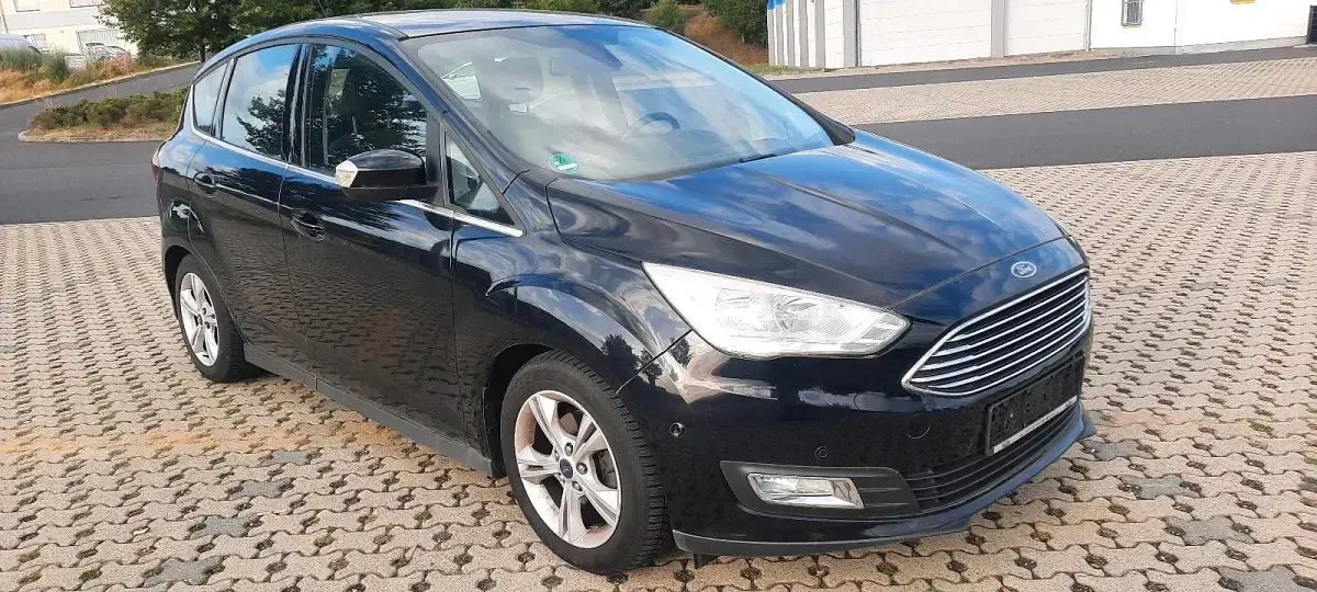 Gebraucht Ford C-MAX Titanium 125 PS (91 kW) 2016 Schwarz Van / Kleinbus