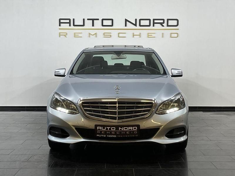 Gebraucht Mercedes E220 170 PS (125 kW) 2013 Silber Limousine