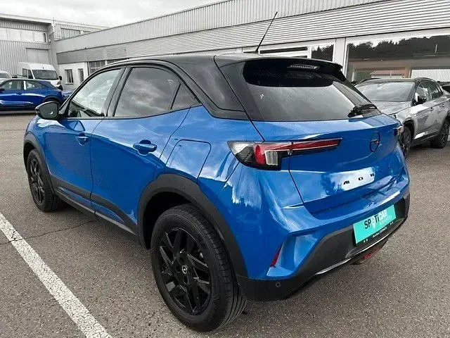 Używany Opel Mokka S 131 KM (96 kW) 2024 Niebieski SUV