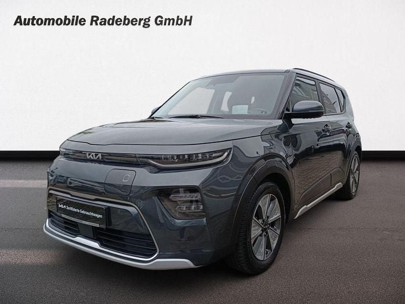 Gravity grey Gebraucht 2023 Kia Soul EV Inspiration SUV | 24.900 € (Superpreis) - Bild 1/4