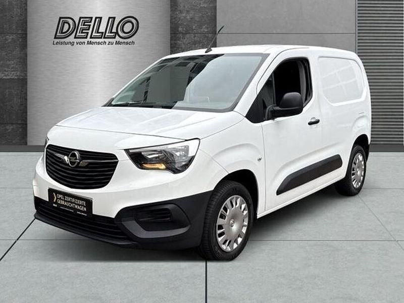 Weiß Gebraucht 2021 Opel Combo Selection Van / Kleinbus | 15.990 € (Fairer Preis) - Bild 1/4