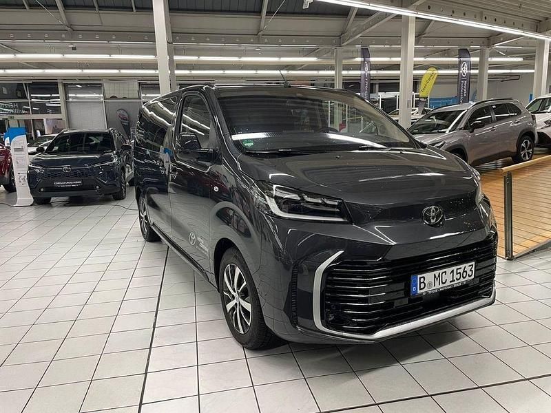 Gebraucht Toyota Proace Team 177 PS (130 kW) 2025 Grau Van / Kleinbus