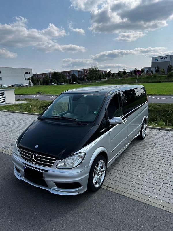 Silber Gebraucht 2008 Mercedes Viano AMG line Van / Kleinbus | 10.200 € (Fairer Preis) - Bild 1/4
