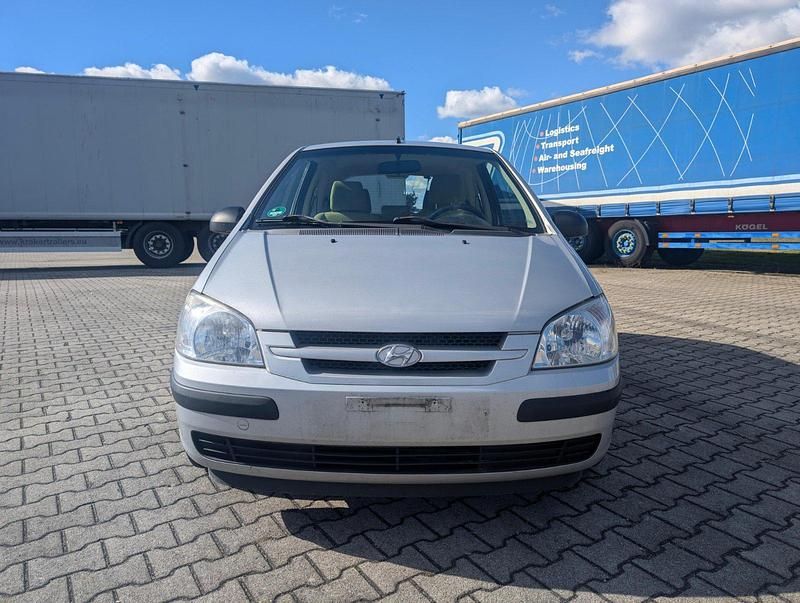 Gebraucht Hyundai Getz 65 PS (47 kW) 2005 Silber Kleinwagen