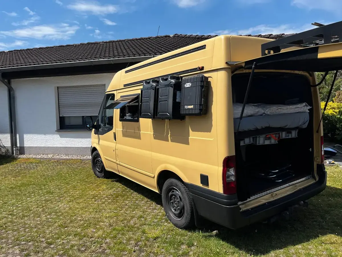 Gebraucht Ford Transit 85 PS (62 kW) 2011 Gelb Van / Kleinbus