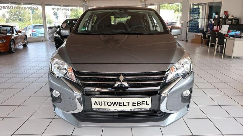 Gebraucht Mitsubishi Space Star 80 PS (58 kW) 2020 Grau Limousine