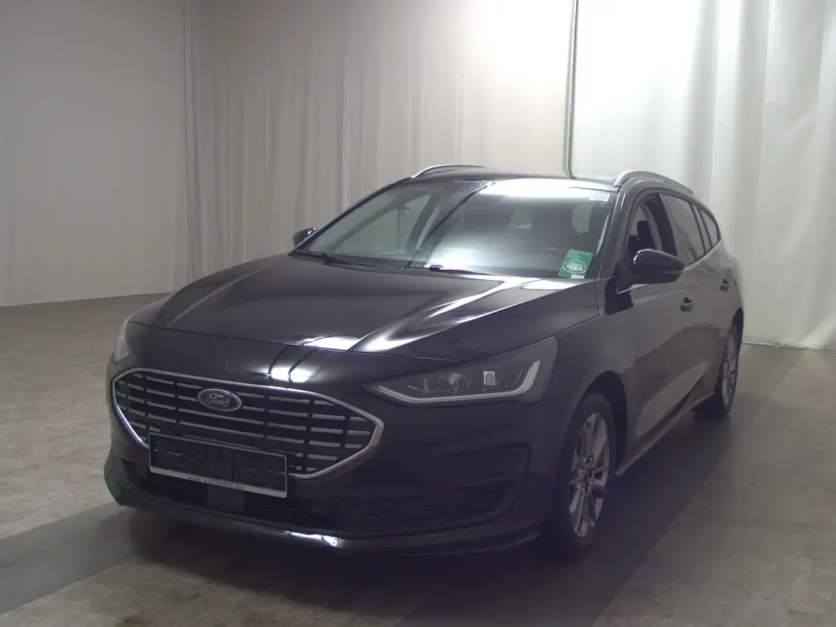 Gebraucht Ford Focus Titanium X 116 PS (85 kW) 2023 Schwarz Limousine