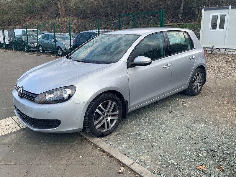 Gebraucht VW Golf VI 122 PS (89 kW) 2008 Silber Kleinwagen