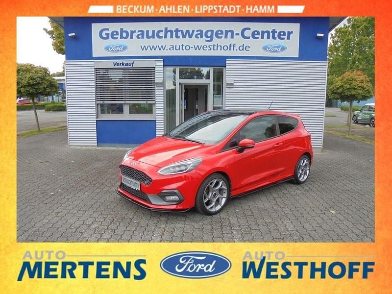 Rot Gebraucht 2018 Ford Fiesta ST Kleinwagen | 15.490 € (Fairer Preis) - Bild 1/4