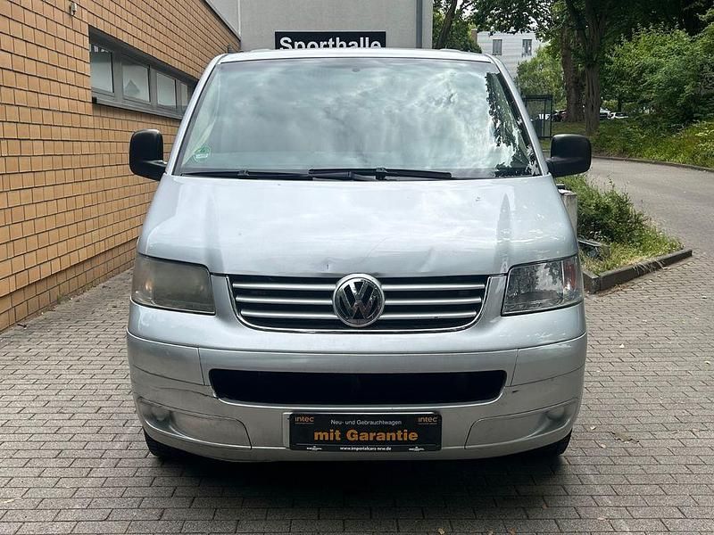 Gebraucht VW T5 131 PS (96 kW) 2004 Silber Van