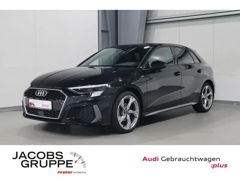 Schwarz Gebraucht 2023 Audi A3 Sportback S-Line Limousine | 32.469 € - Bild 1/4