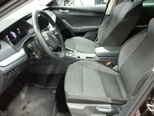 Gebraucht Skoda Octavia Ambition 150 PS (110 kW) 2021 Blackmagic perleffekt Kombi