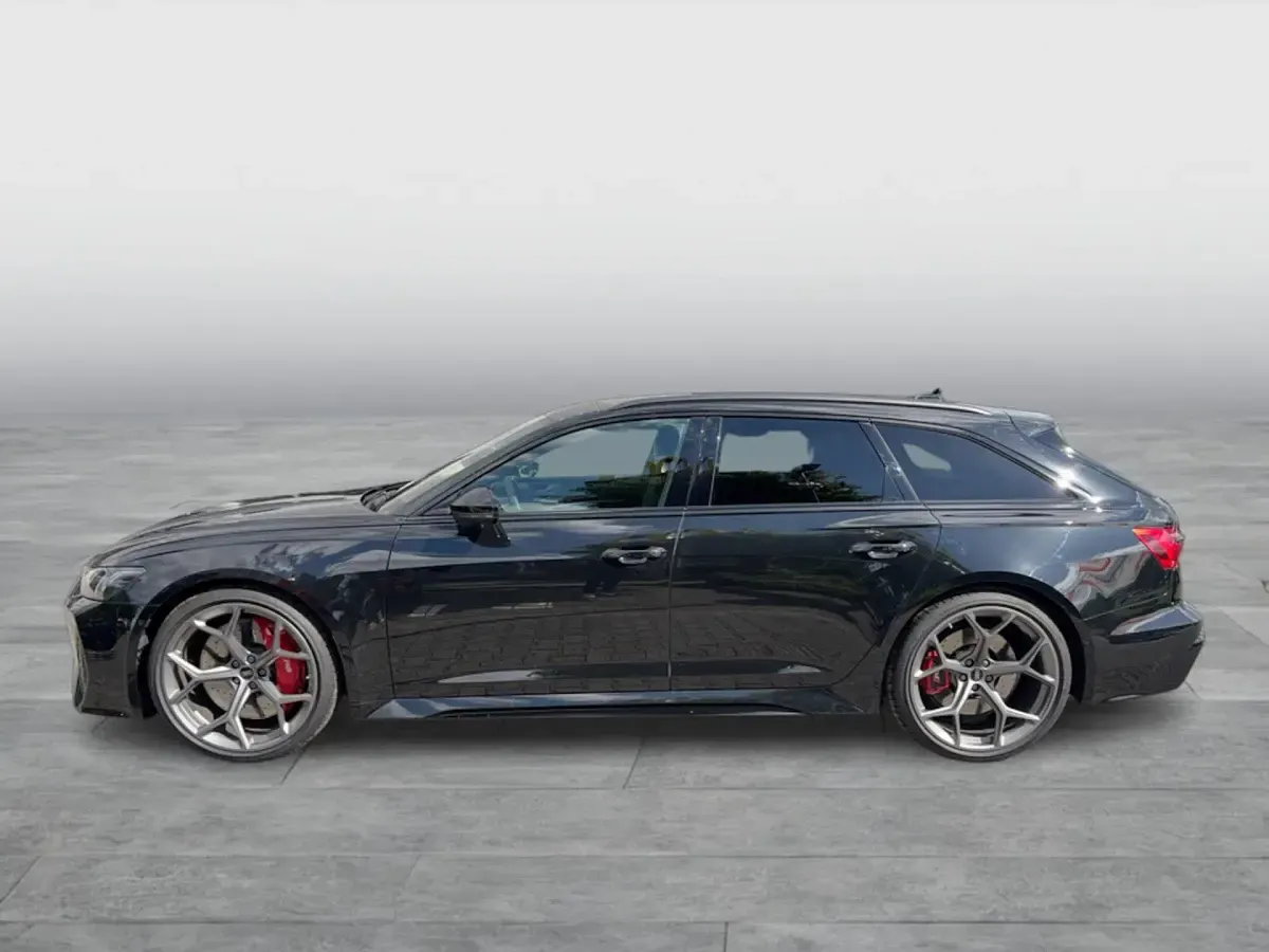 Gebraucht Audi RS6 Performance 630 PS (463 kW) 2025 Mythosschwarz metallic Kombi